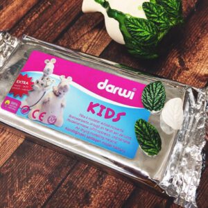 Самозастигаюча маса Kids Darwi  1000гр БІЛА